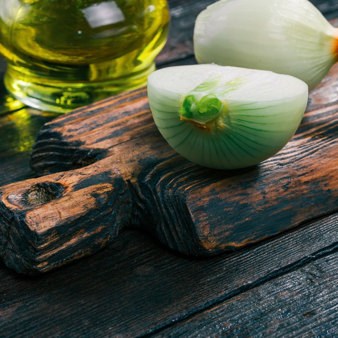 Benefits of Onion Oil For Hair Growth and Skin Treatment